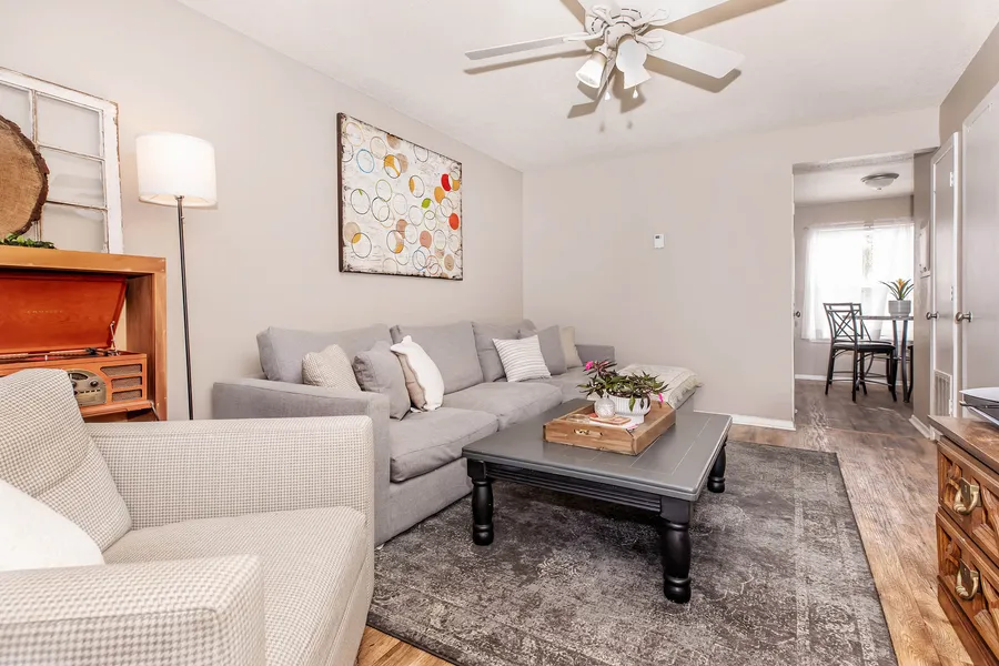 Potential Features Depending on Apartment Selection