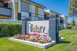 Beautiful Landscaping - The Gallery Apartments - Tempe - Arizona