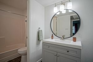 Updated Bathroom with Modern Finishings - Treehouse Apartments - Albuquerque - New Mexico