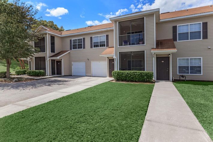 THE BEST OF APARTMENT LIVING IN DADE CITY