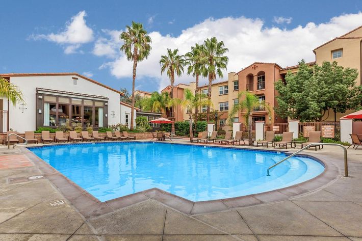 College Park Apartment Homes Photo Gallery
