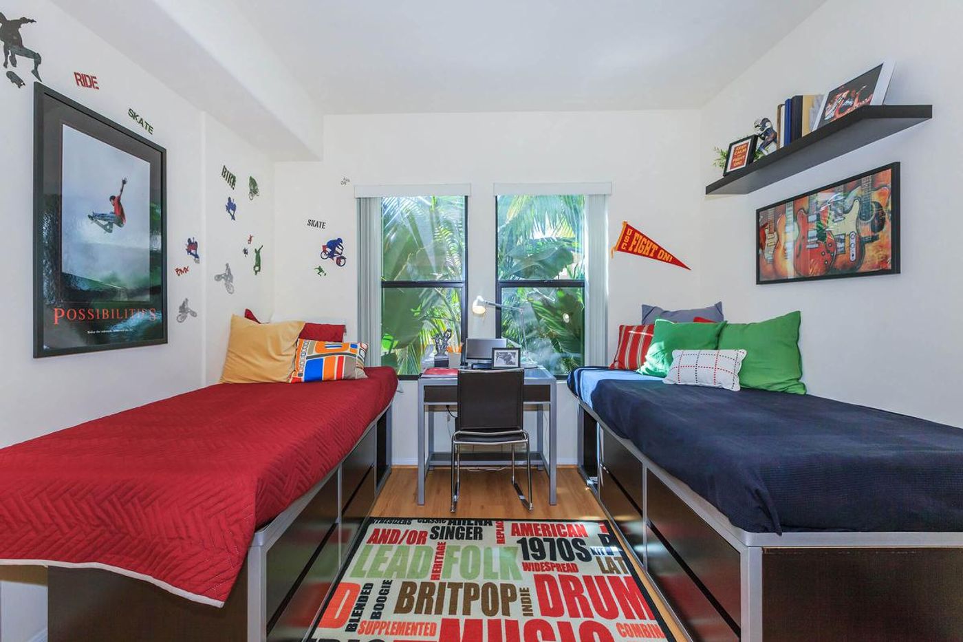 Lorenzo Photo Gallery Usc Student Apartments