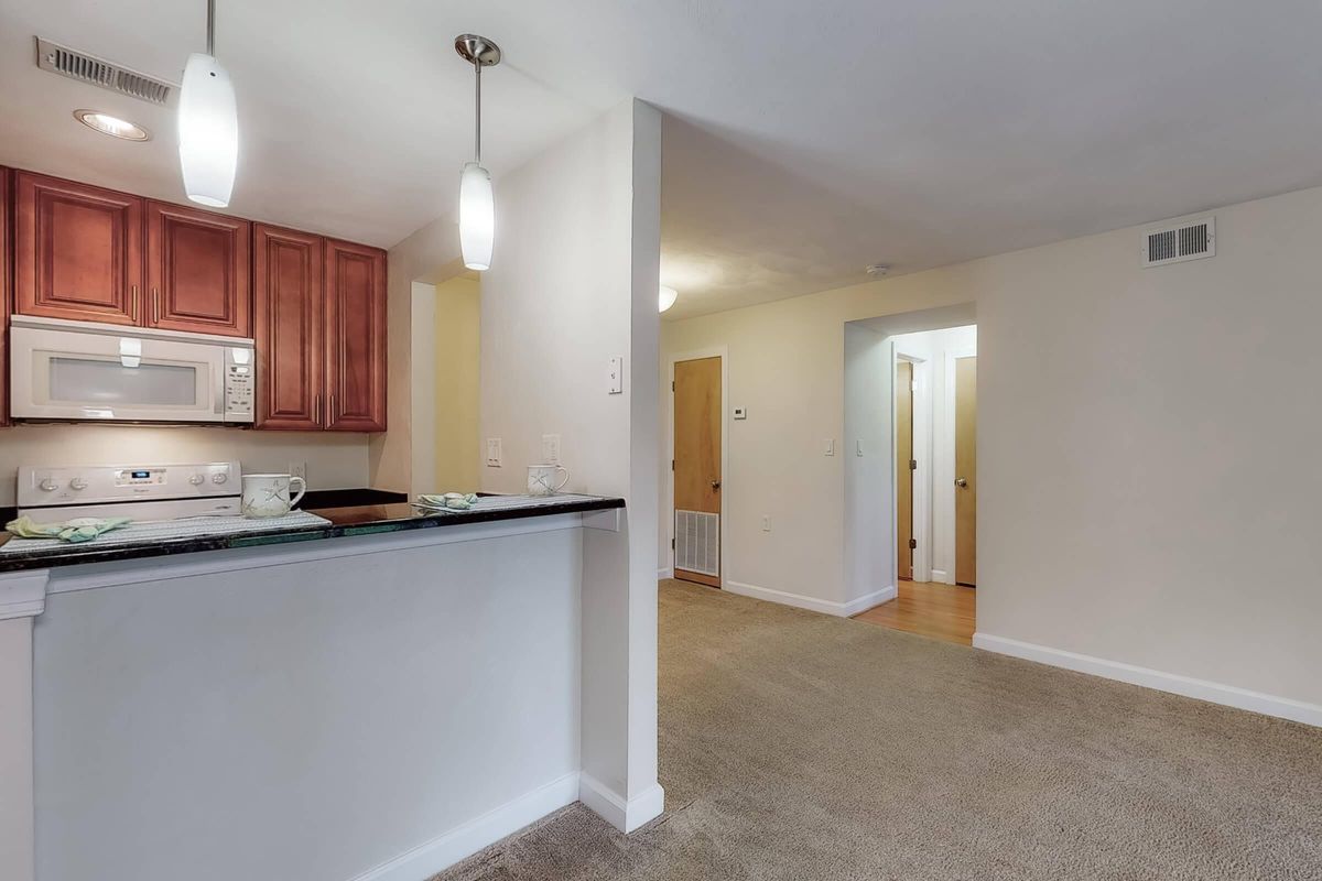 Rose Hall Apartments Photo Gallery Rose Hall Apartments Photo Gallery