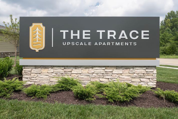 WELCOME HOME TO THE TRACE APARTMENTS