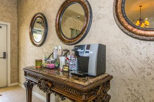 Lobby entrance with coffee machine 